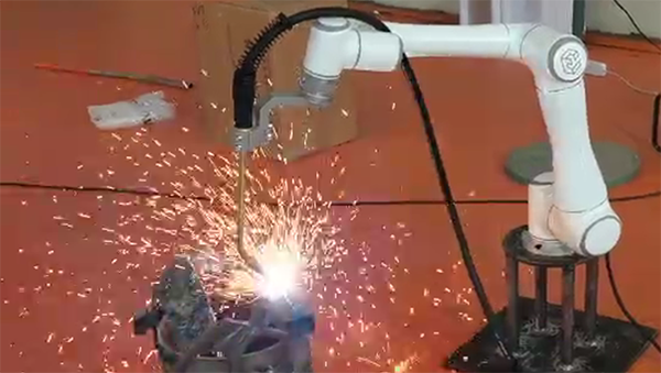 焊接机器人